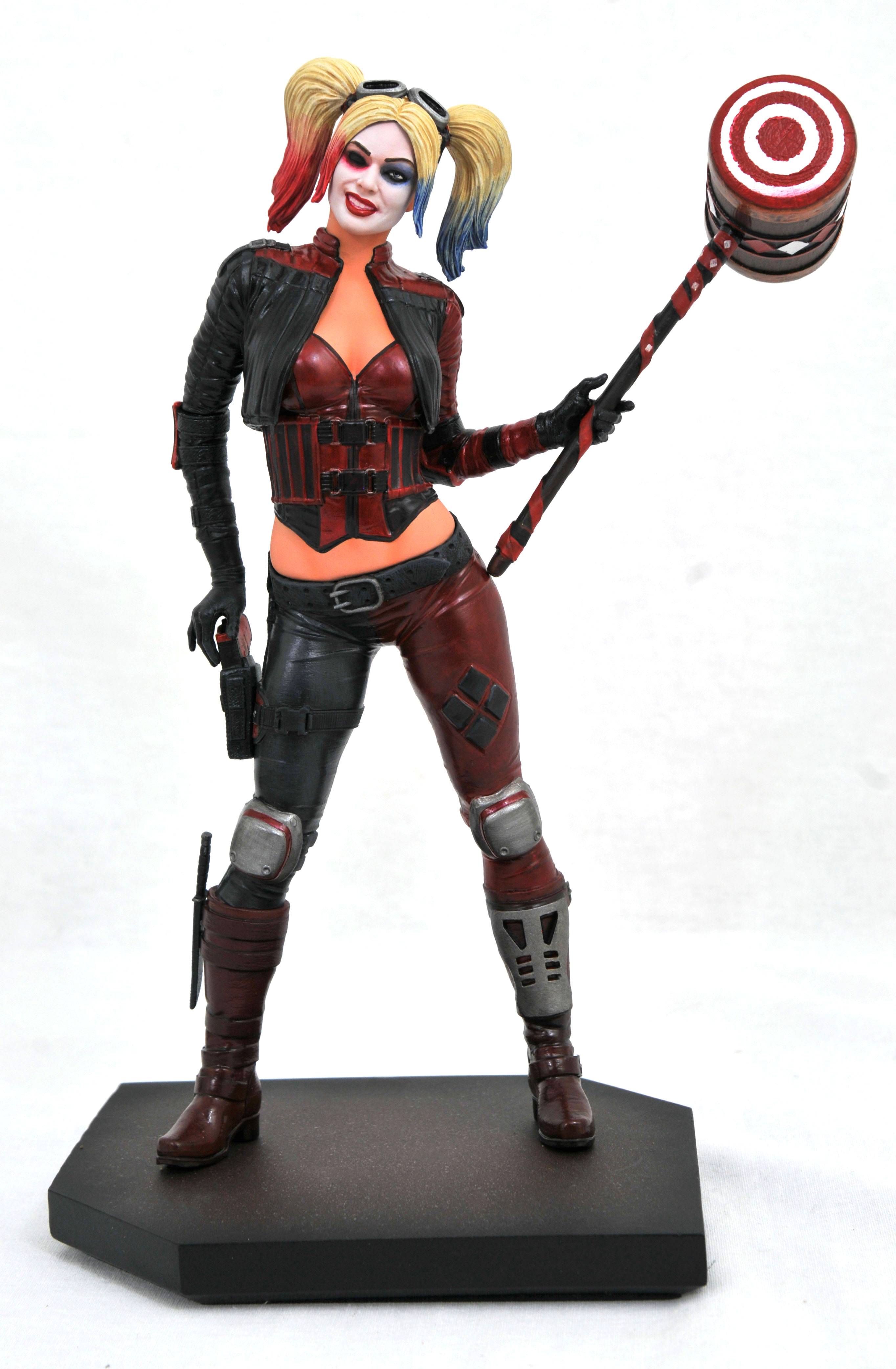 DC Gallery Injustice Harley Quinn Statue